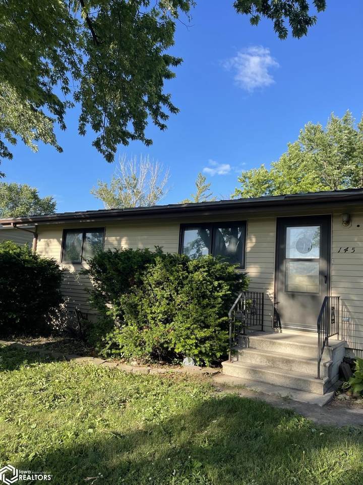 145 Grove Avenue - Photo 1