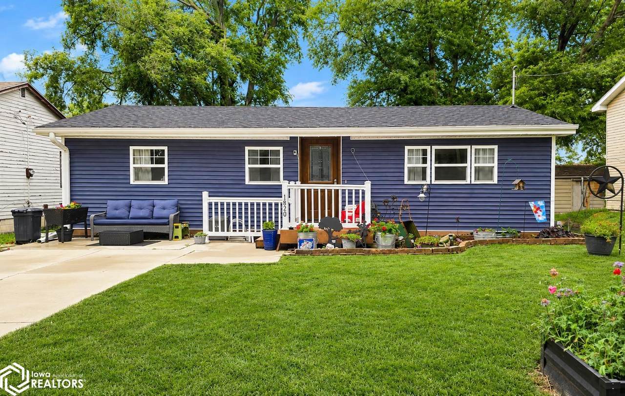 1820 Coolidge Avenue - Photo 1