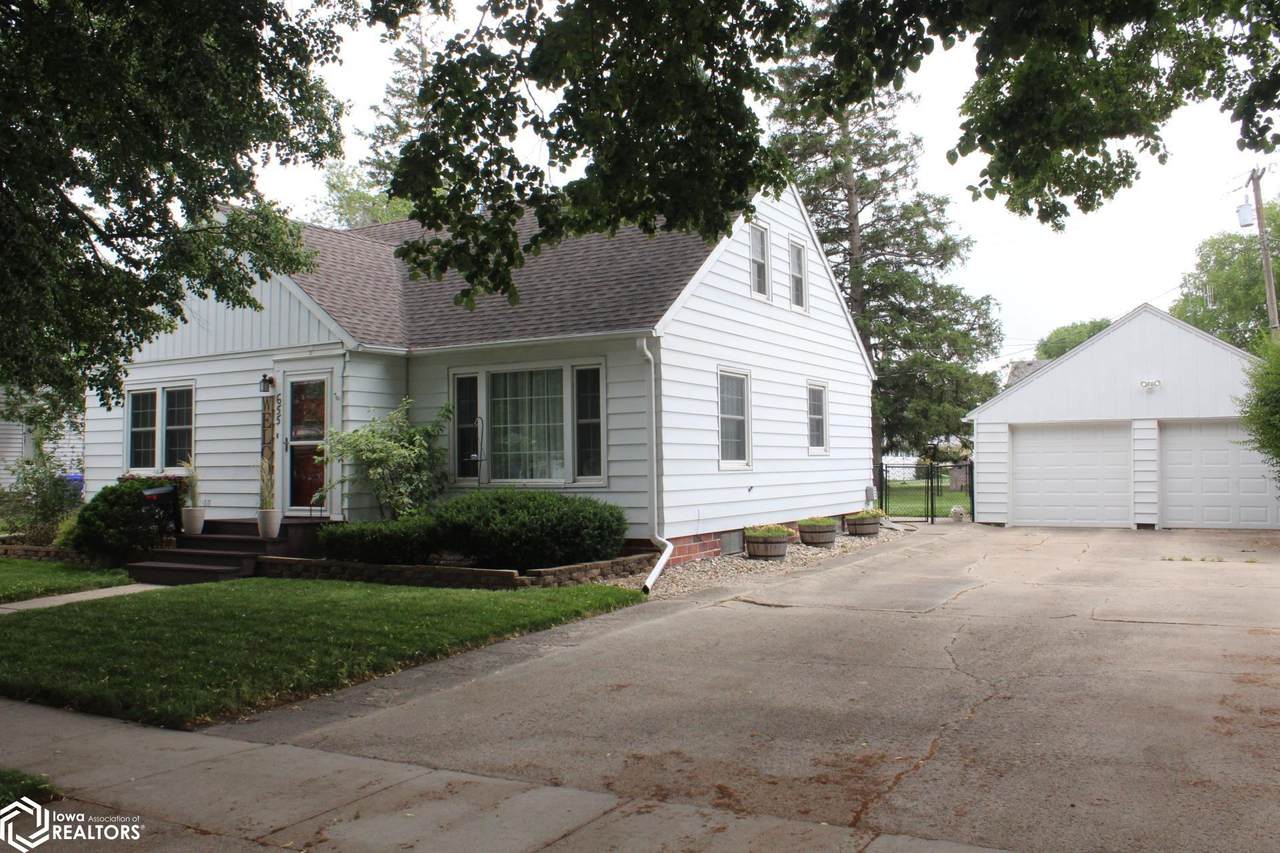 655 7Th Street - Photo 1