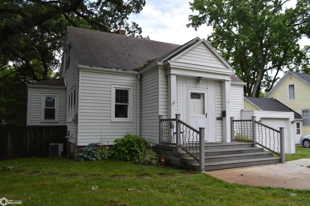 715 12th Street - Photo 1