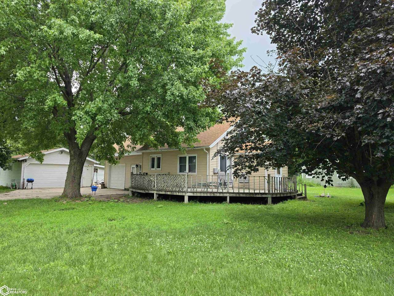 202 Broadway - Photo 1