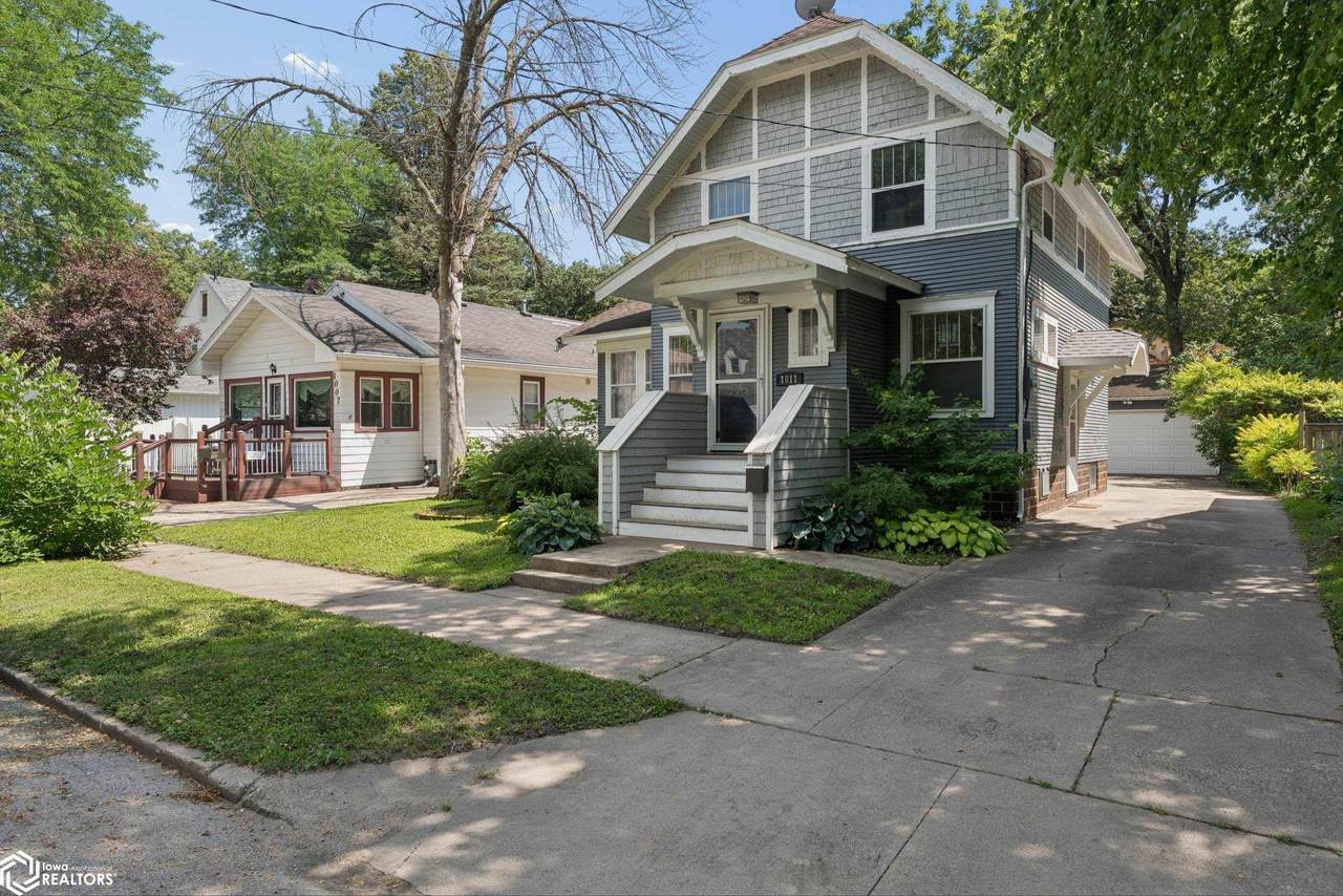 1011 2nd Street - Photo 1
