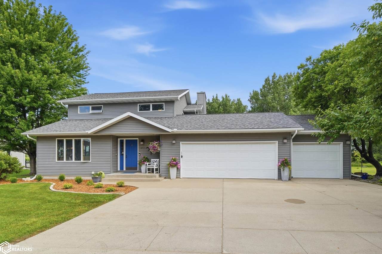 2202 16th Avenue - Photo 1
