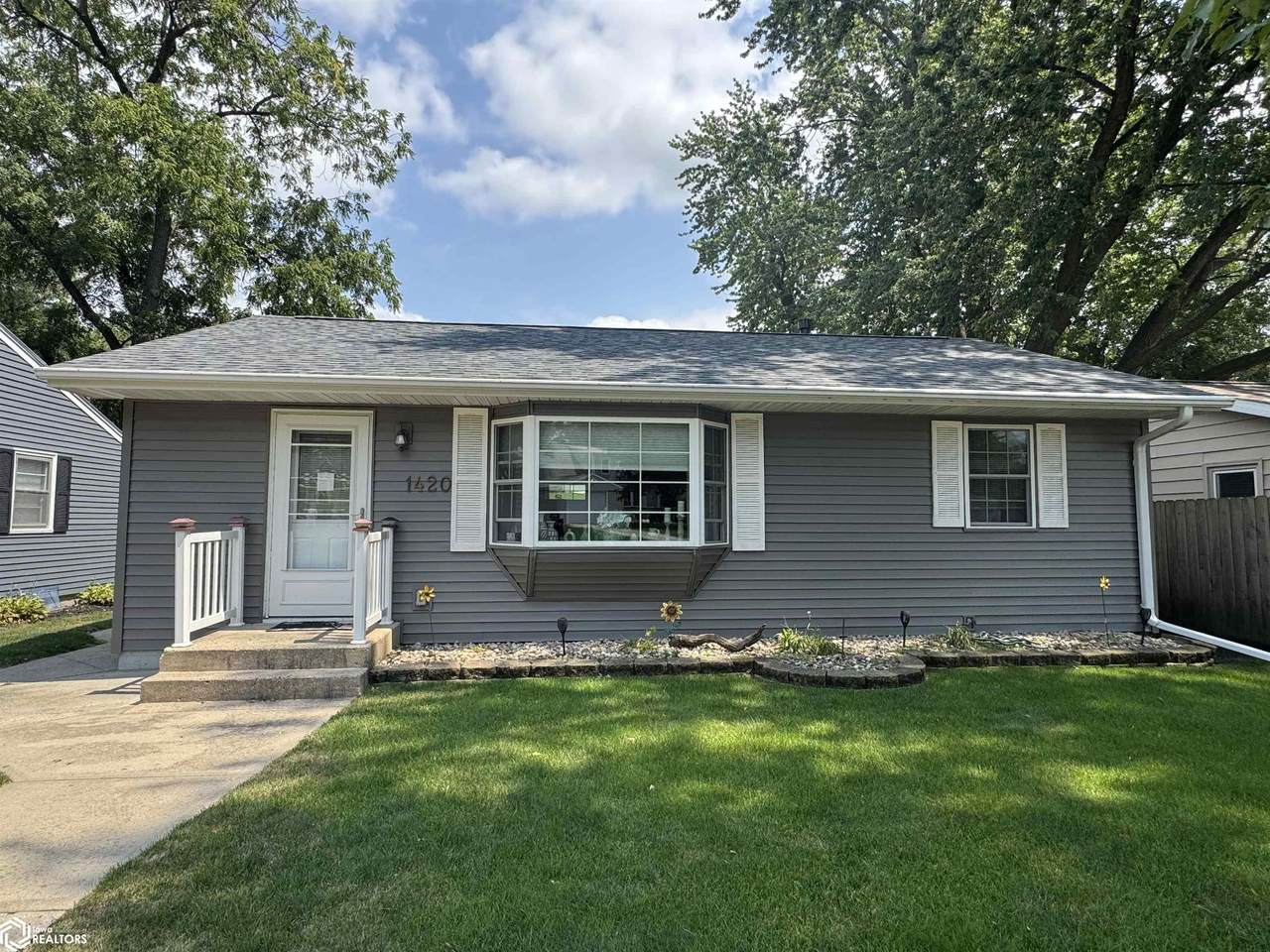 1420 3rd Street - Photo 1