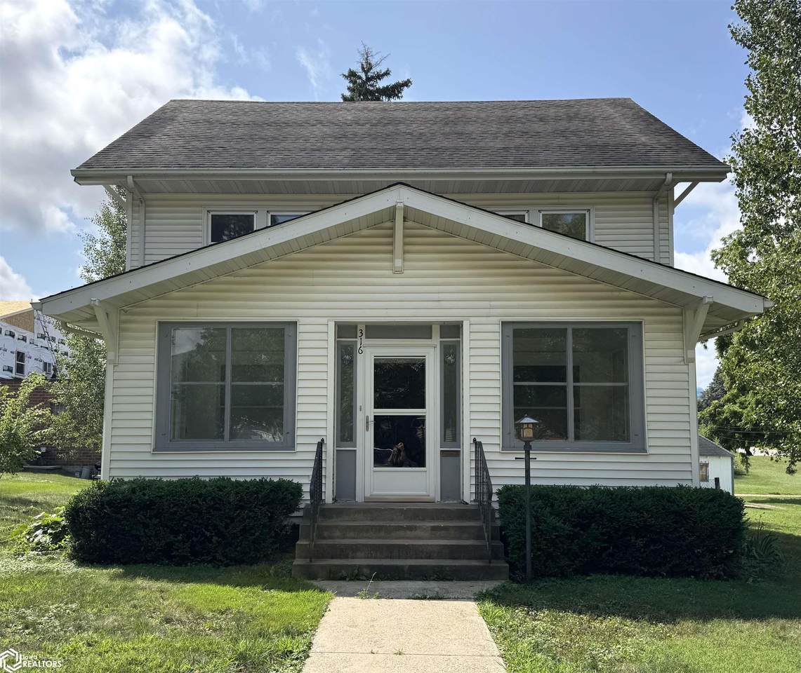 316 M Street - Photo 1