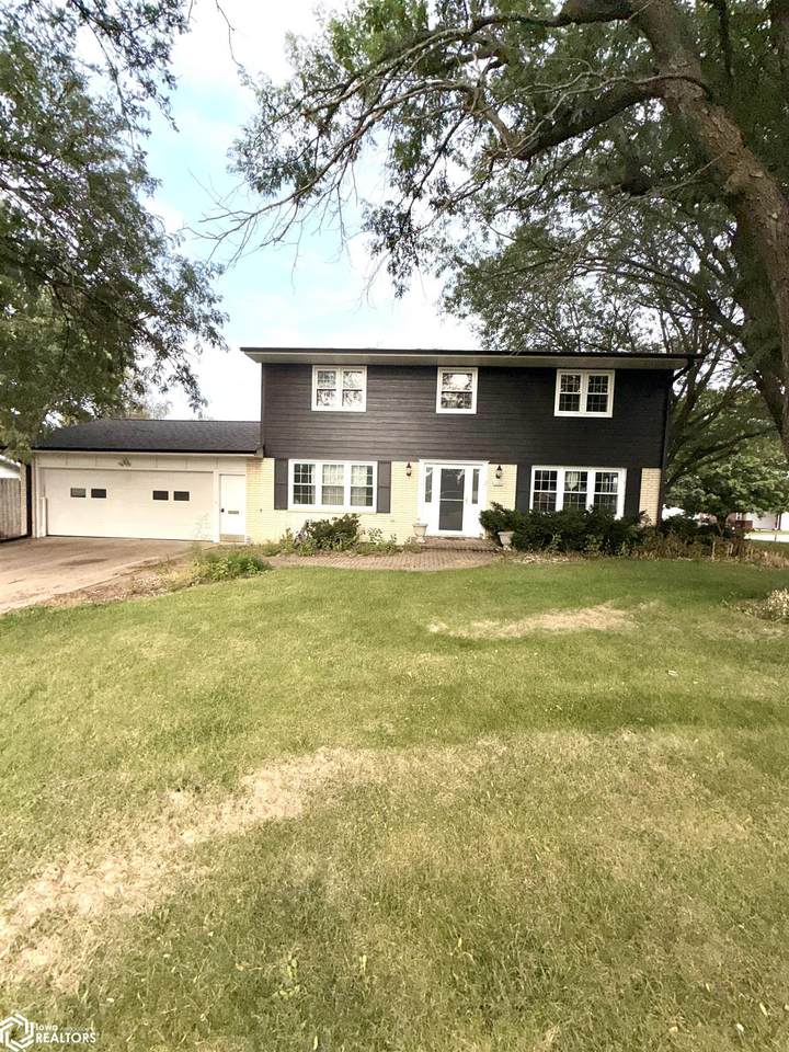 1044 Glendale Park Drive - Photo 1
