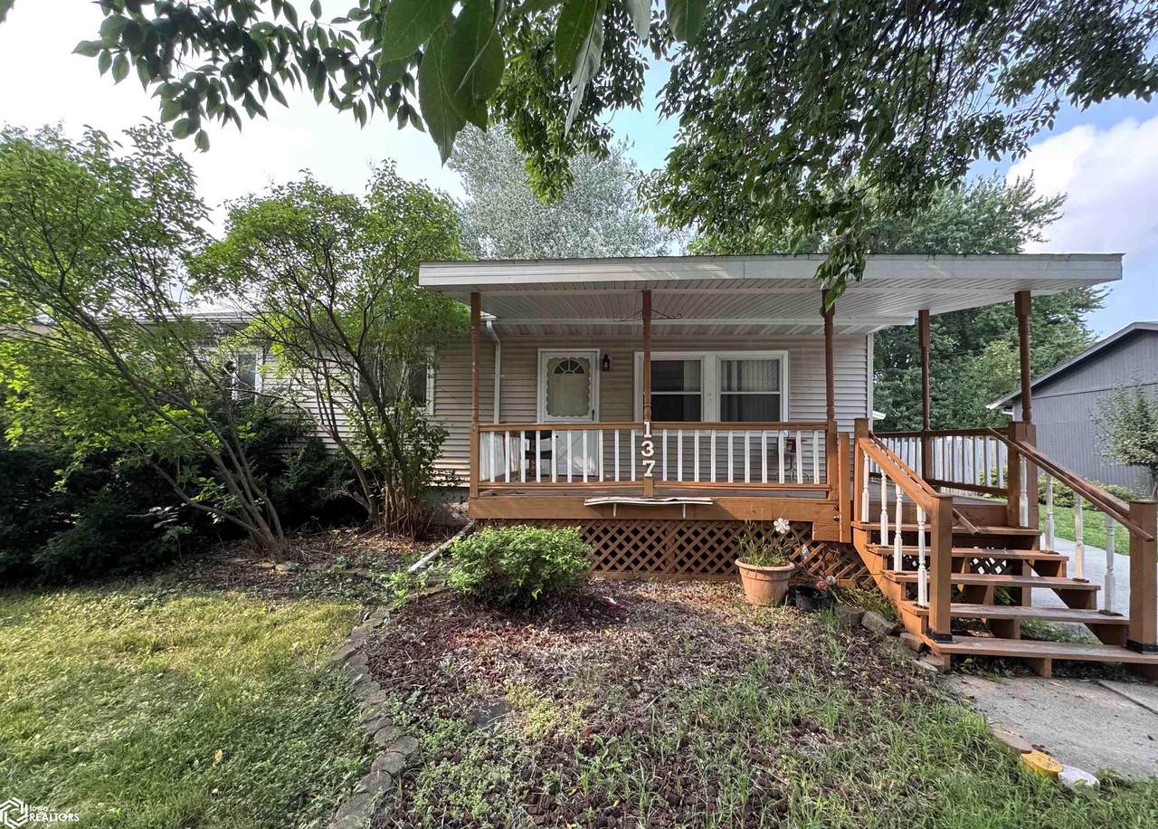 137 Westhaven Drive - Photo 1