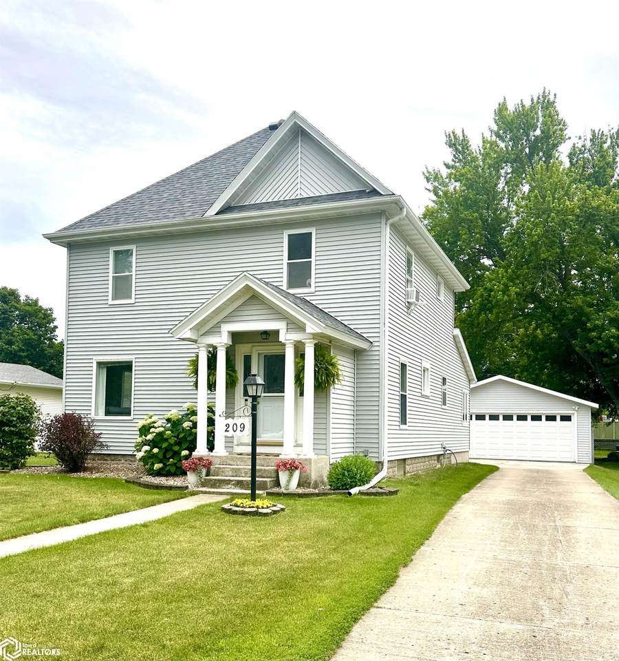 209 3rd Street - Photo 1