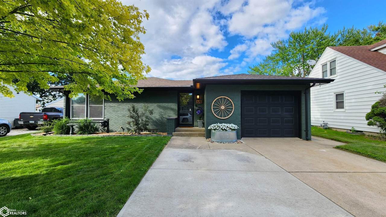 40 Mission Drive - Photo 1