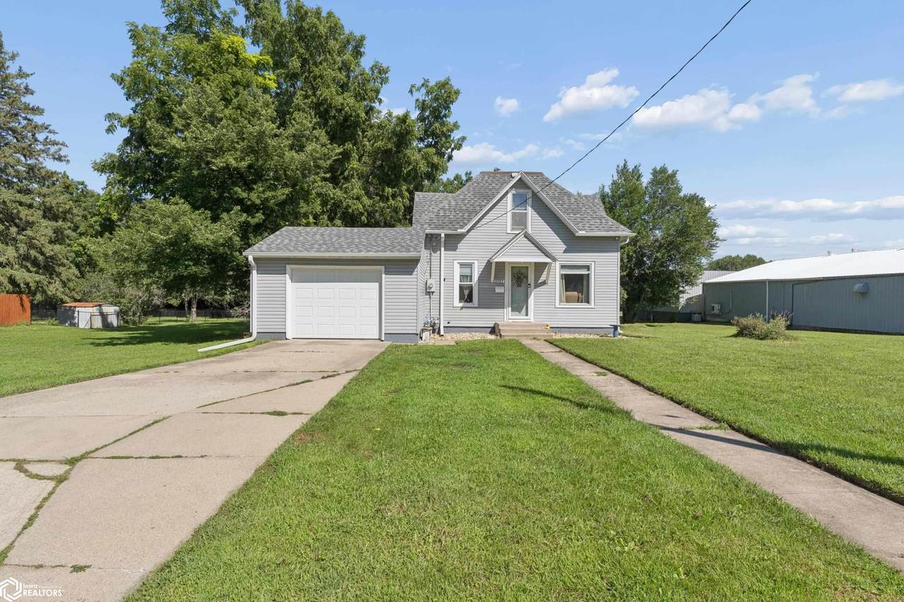 1727 Carolina Avenue - Photo 1