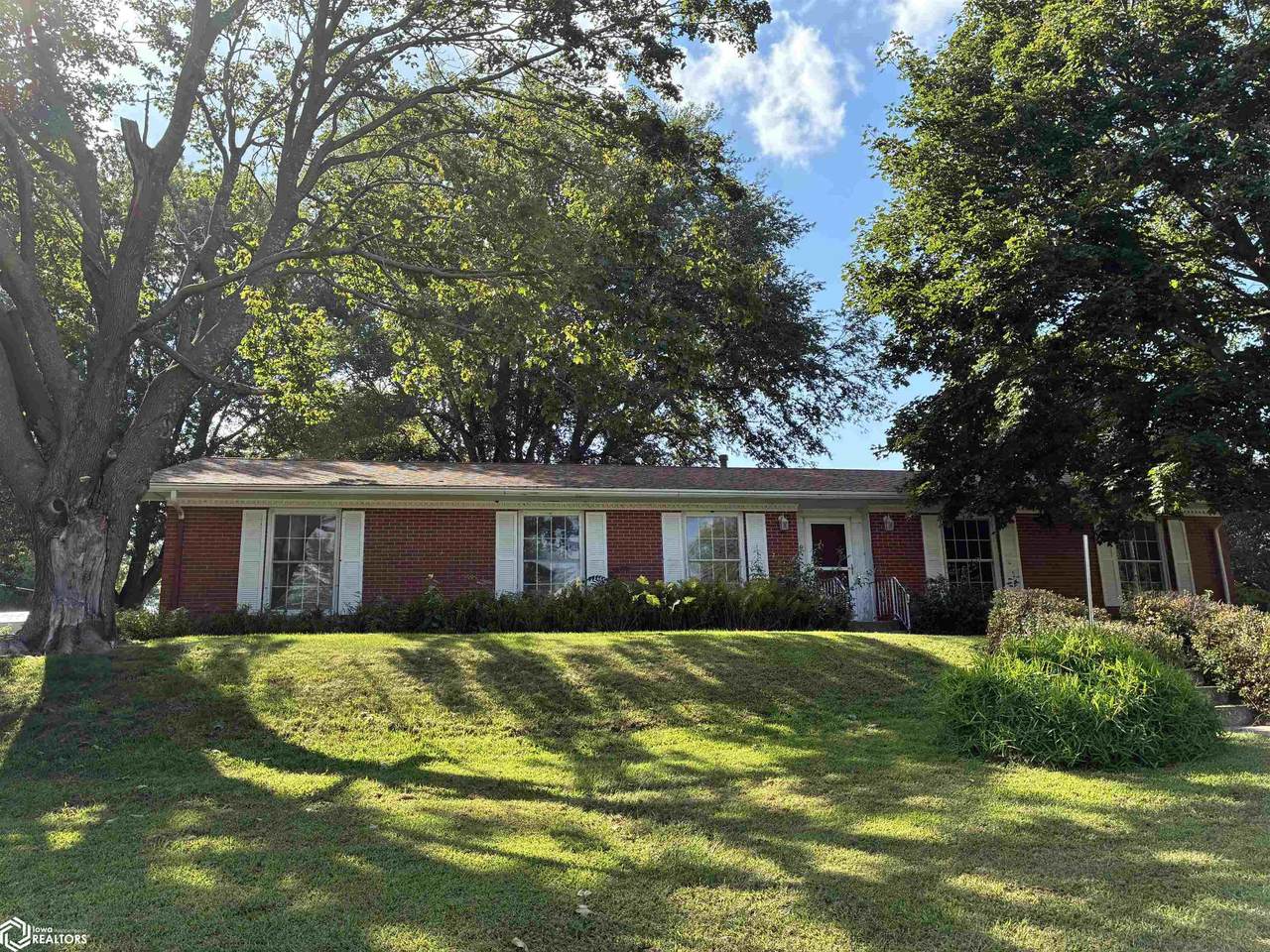 16 Fairway Drive - Photo 1