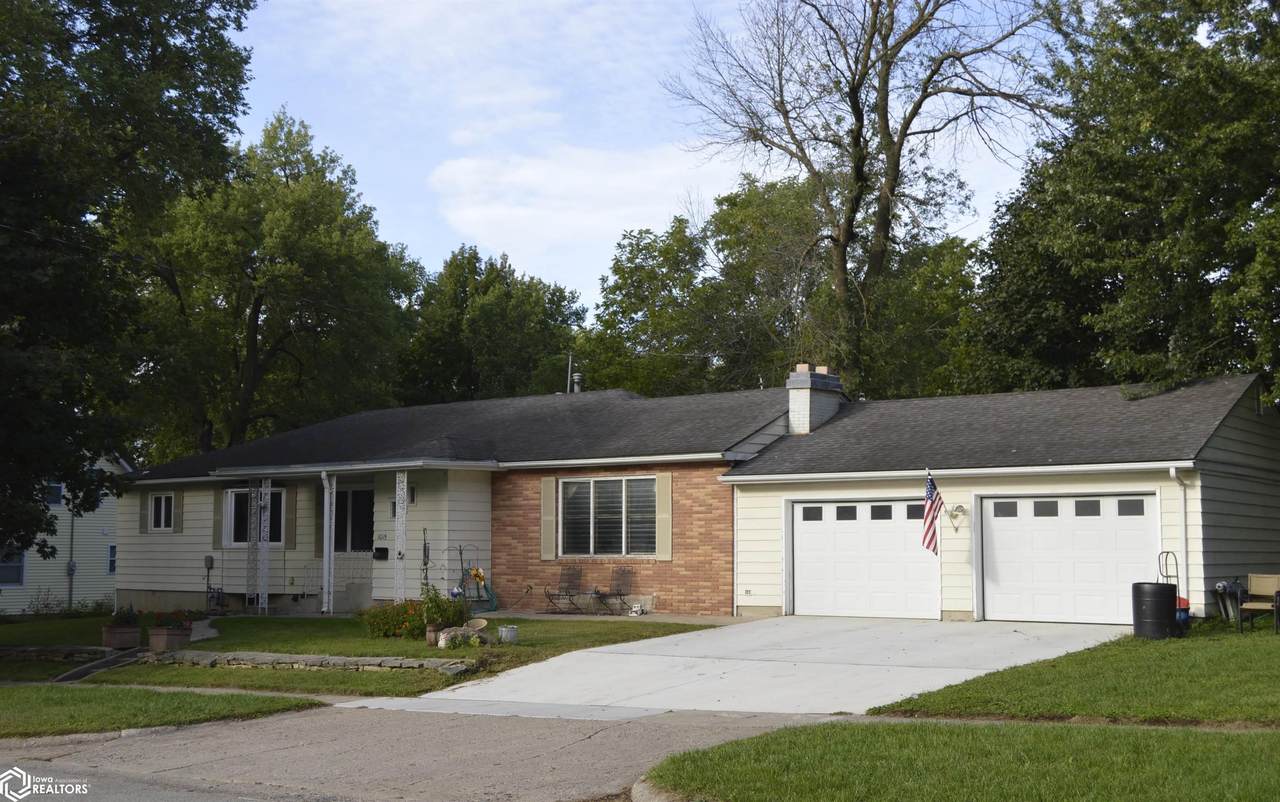 1015 Third Street - Photo 1