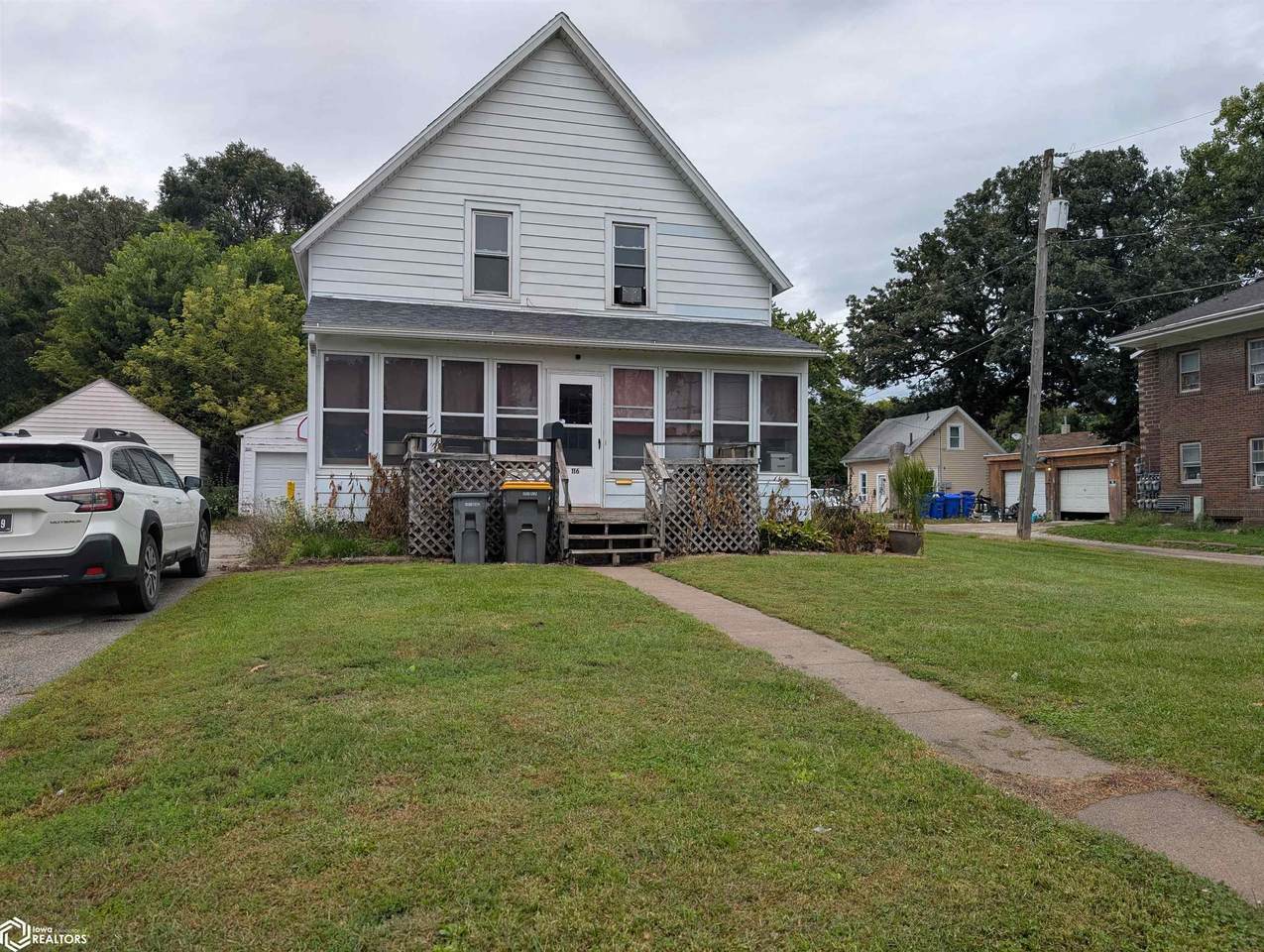 116 13th Ne - Photo 1