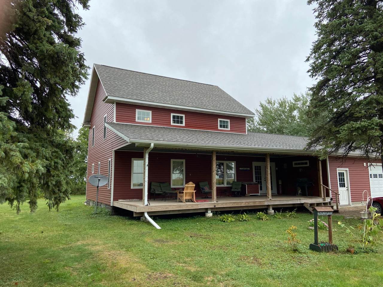 1830 Ladd Avenue - Photo 1