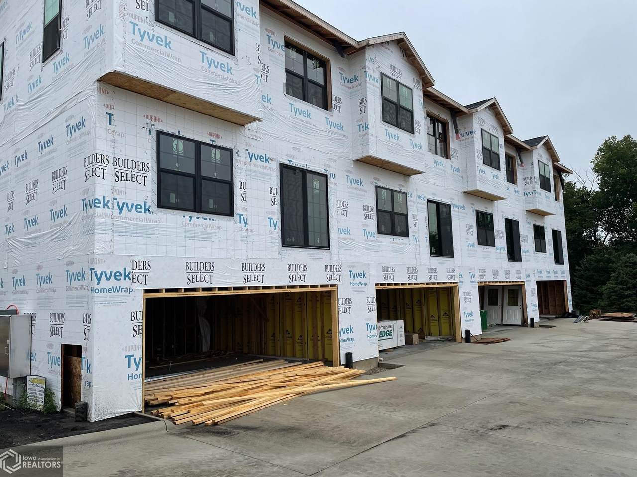 120 15th Street - Photo 1