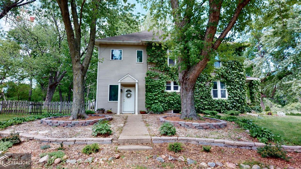 18848 Thrush Avenue - Photo 1