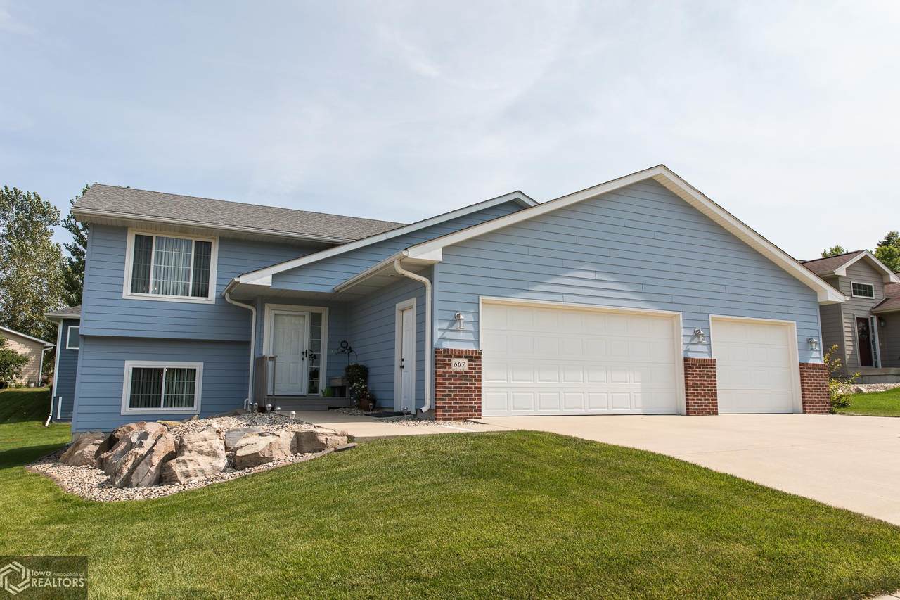 607 Pine Brooke Drive - Photo 1