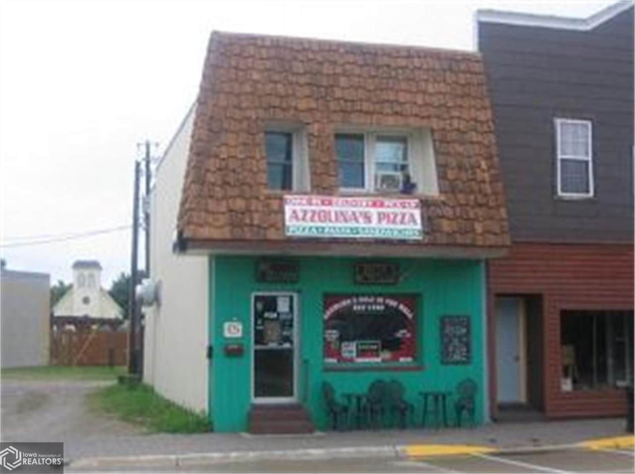 425 Main Avenue - Photo 1