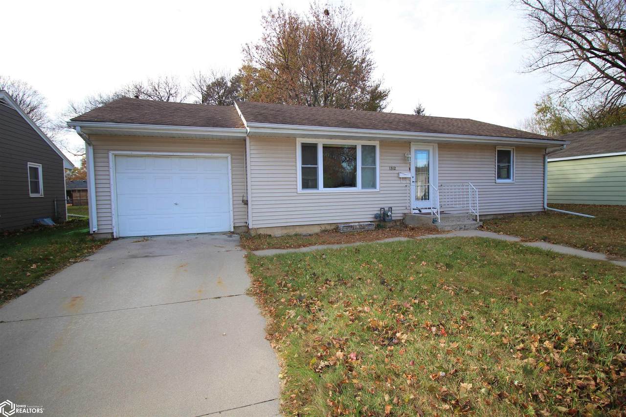 1312 Hampshire Avenue - Photo 1