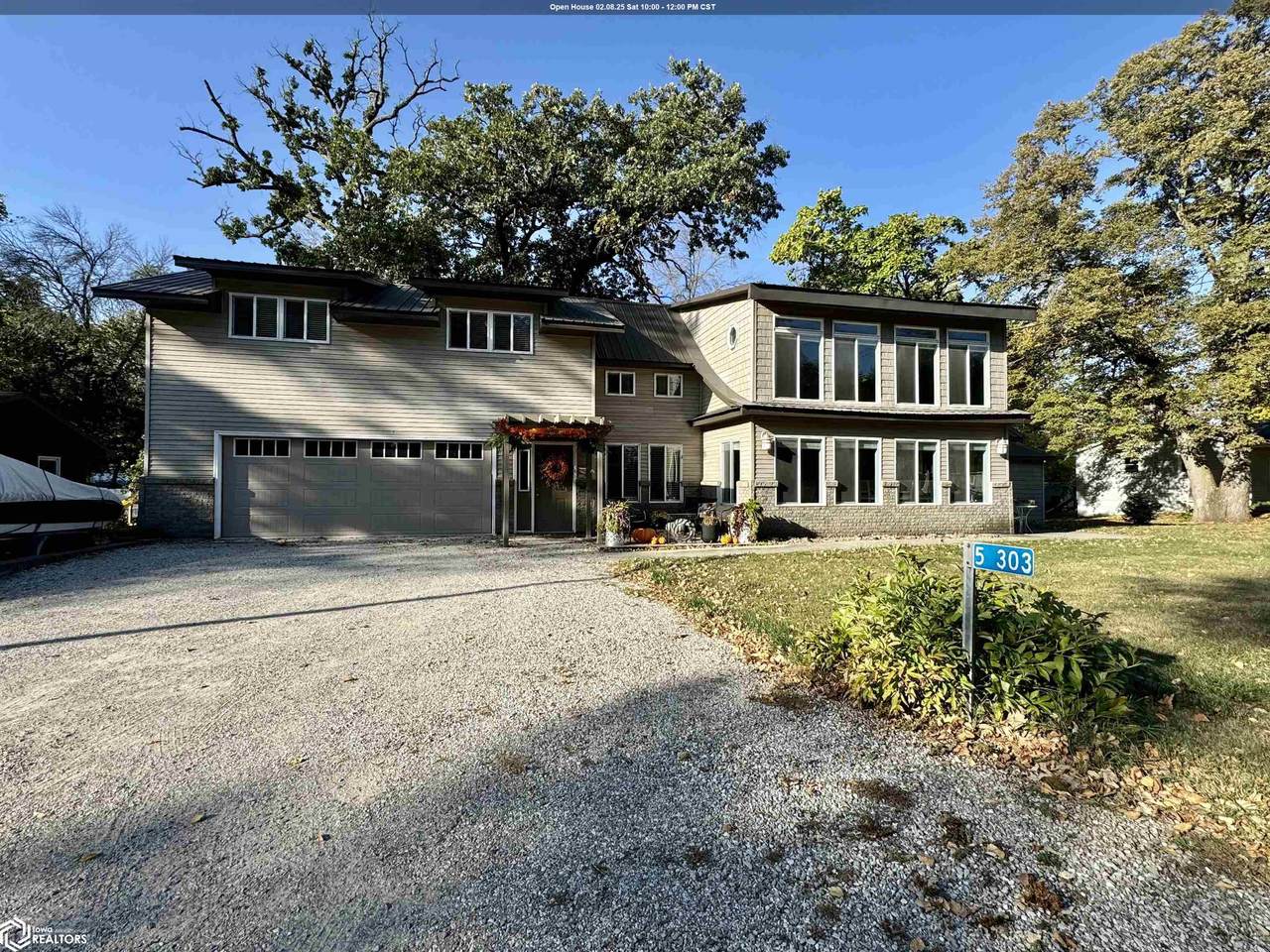 5303 S Shore Drive - Photo 1