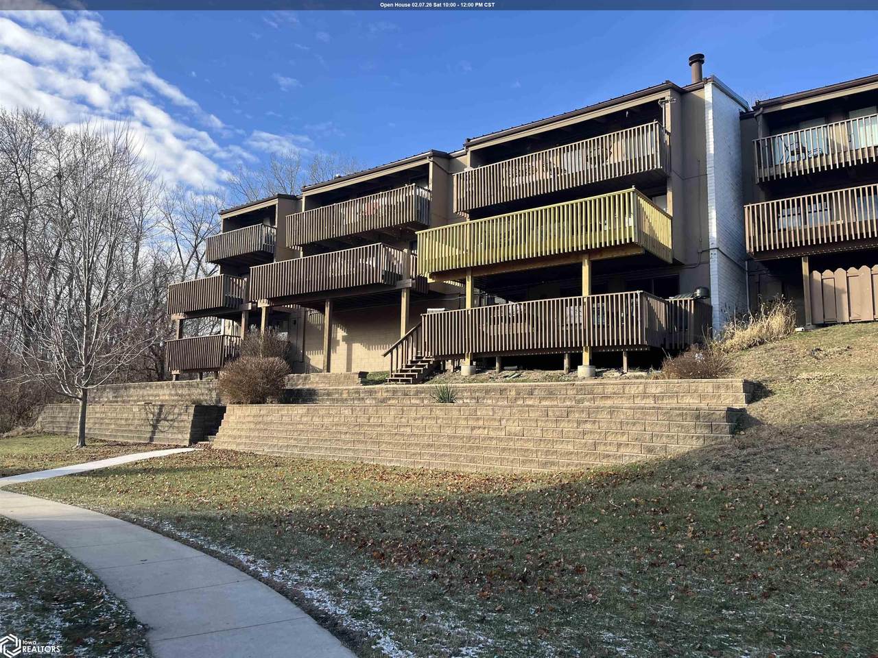 2700 Shore Drive - Photo 1