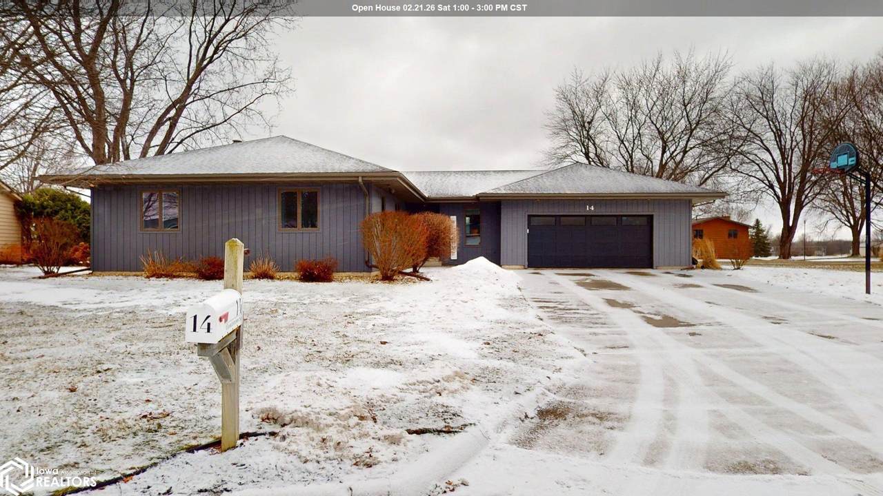 14 Charlestown Sq - Photo 1