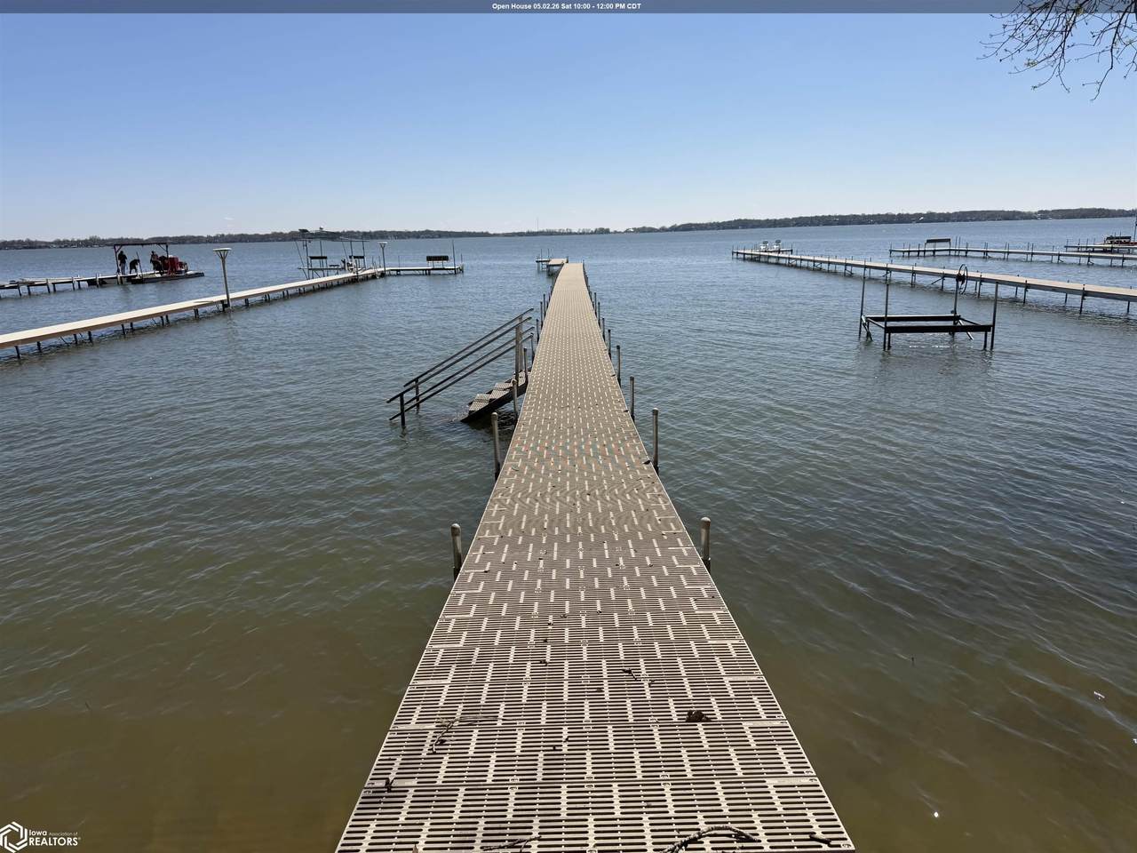 725 Shore Drive - Photo 1