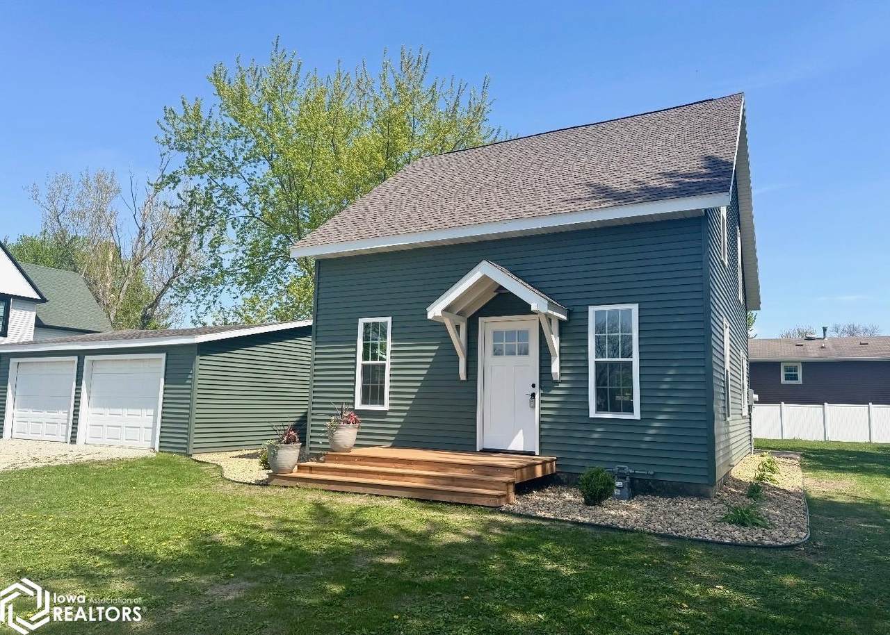 607 Mill Street - Photo 1