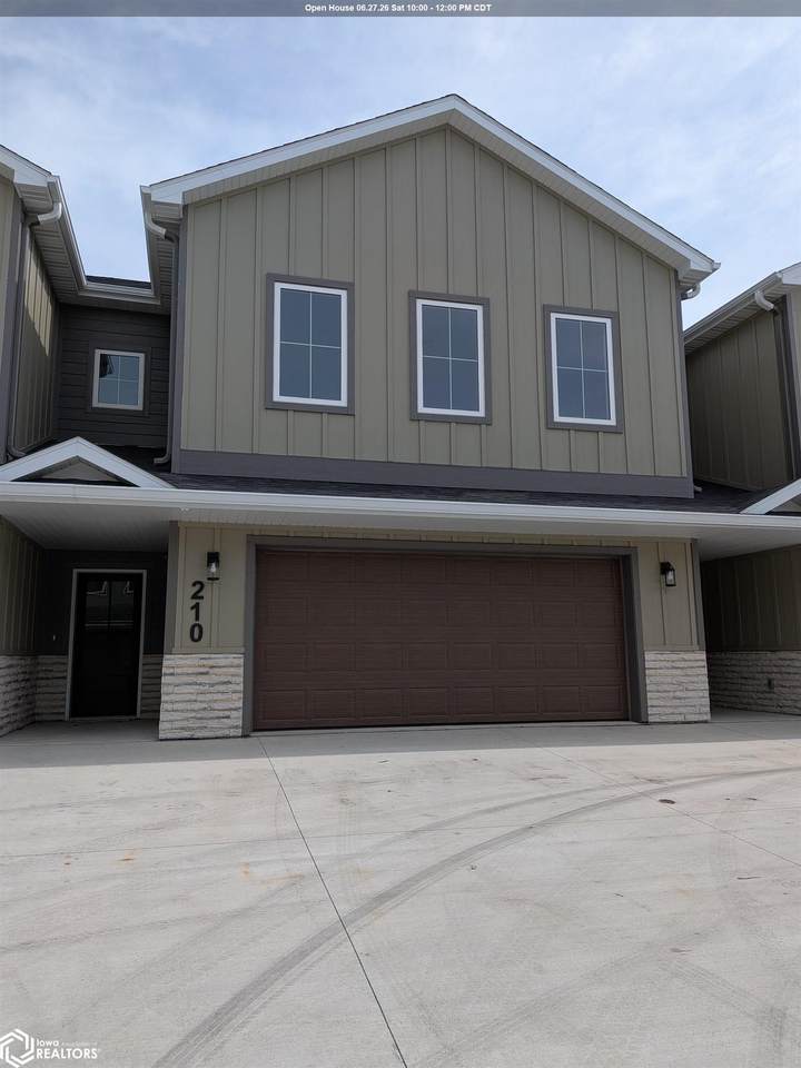 210 Stonebrook Ct. - Photo 1