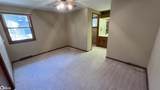 1149 Manor Drive - Photo 15