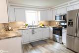 10 Lexington Square - Photo 10