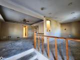 304 2nd St - Photo 2