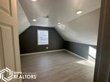 585 6th Avenue - Photo 14