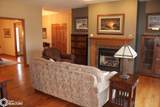 1565 Tyrrell Lane - Photo 10