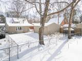 110 York Avenue - Photo 32