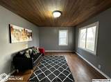 208 5th St - Photo 2