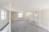 402 Center Avenue - Photo 4