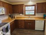 617 Southview Drive - Photo 4