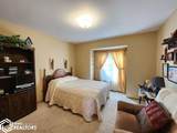 1112 Sapphire Court - Photo 13