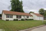 795 Blackstone Drive - Photo 4