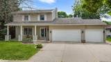 900 Knollwood Lane - Photo 1