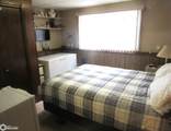 935 M Street - Photo 11