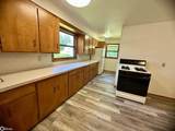 204 9th St - Photo 16