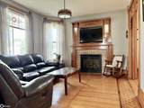 605 Clark Street - Photo 8