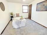 210 Taft Street - Photo 18