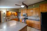 23620 Thrush Avenue - Photo 11