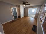 620 College Street - Photo 9