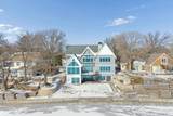 1811 Shore Drive - Photo 2