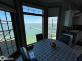 2707 Lakeview Drive - Photo 7