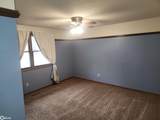 1121 15th St Ne - Photo 9